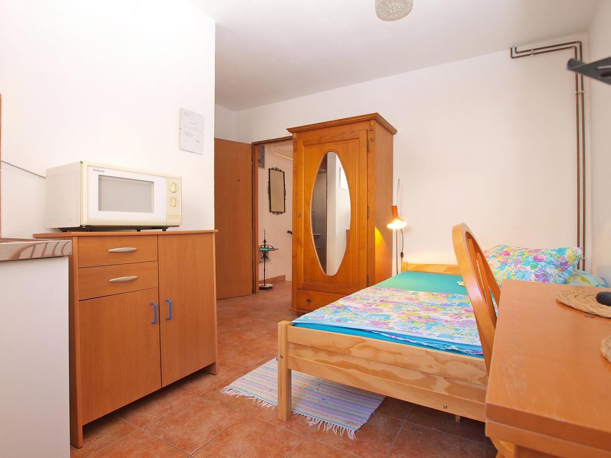 Apartments Kada 1571 Pula Bagian luar foto