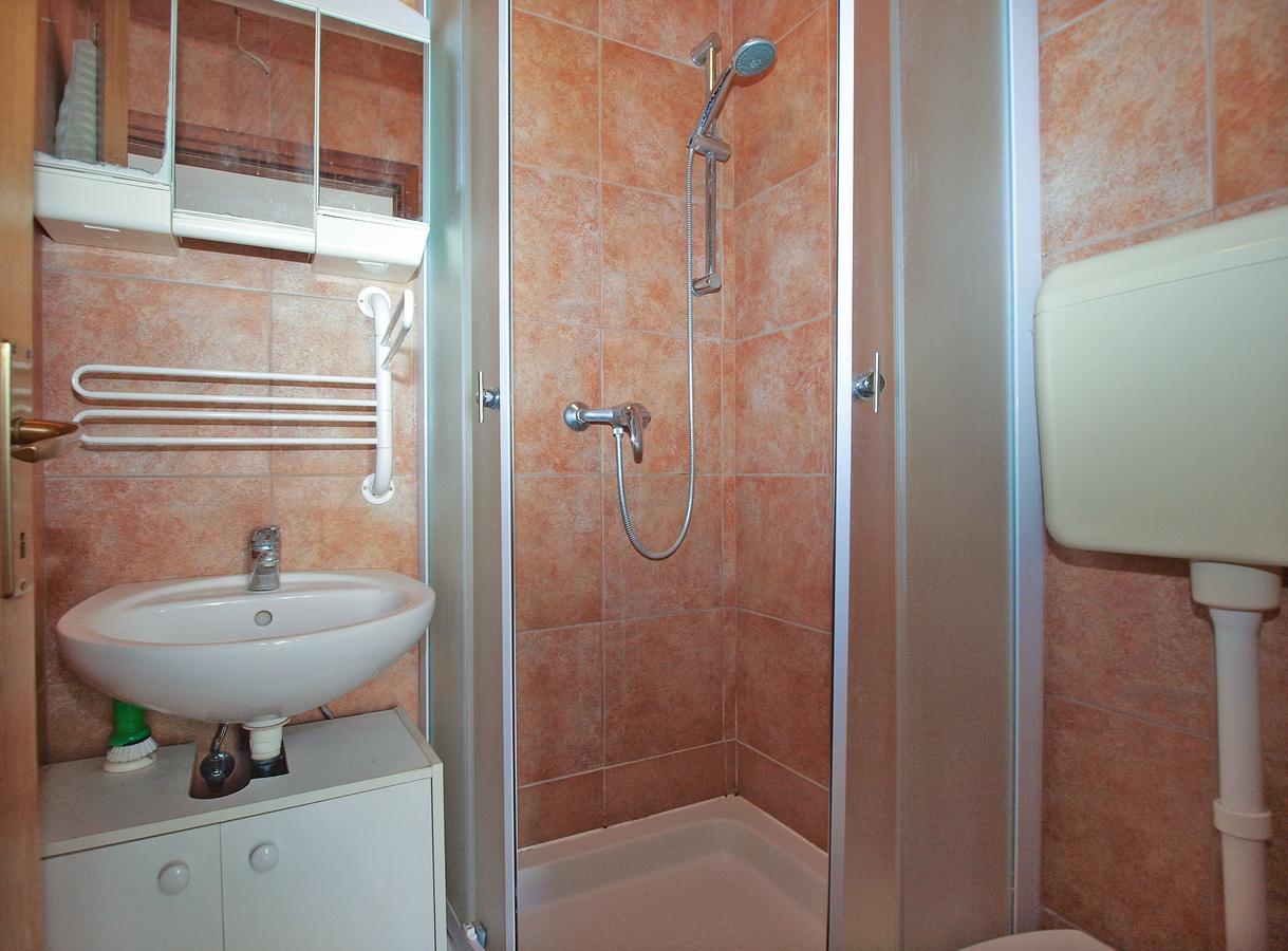 Apartments Kada 1571 Pula Bagian luar foto